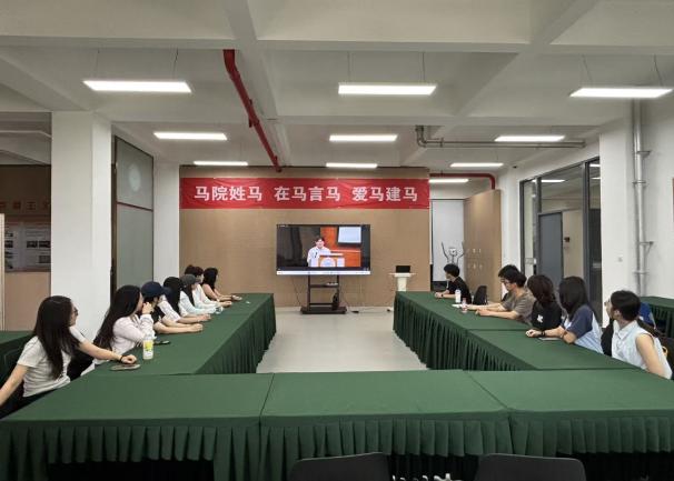 学工部部长关海琳和各见好就收才是赢成